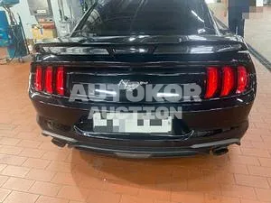 2019, Ford / Mustang, VIN: 1FA6P8TH7K5190736, 28000 км., gas