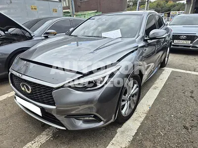 2019, Infiniti / Q30, VIN: SJKCH53E0KA013500, 8293 км., gas
