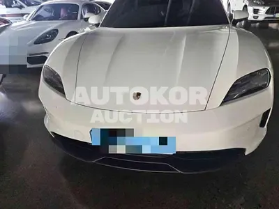2025, Porsche / Taycan, electric, 144 куб.см.