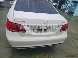 2015, Mercedes-Benz / E 250, VIN: WDDHF9HB5FB137398, 67381 км., diesel, 2143 куб.см.