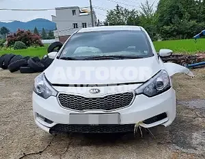 2015, BMW / Z1, VIN: KNAFK412BFA426729, 73801 км., gas, 1591 куб.см.