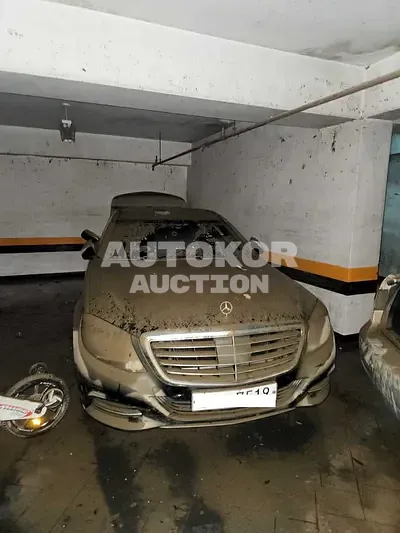 2015, Mercedes-Benz / S 400, VIN: WDDUG6HB9FA142863, 178000 км., gas