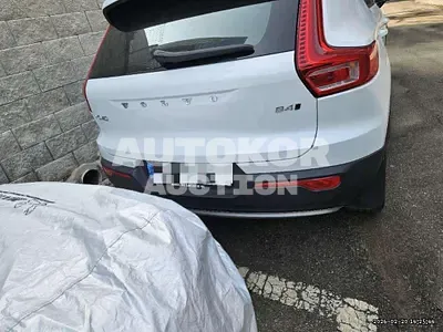 2022, Volvo / XC40, 29362 км., gas