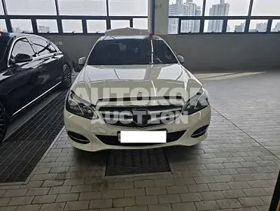 2015, Mercedes-Benz / e300, 95813 км., gas