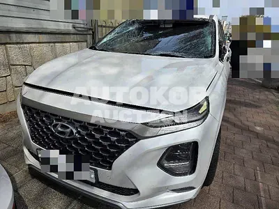 2019, Hyundai / Santa FE, 43272 км., gas