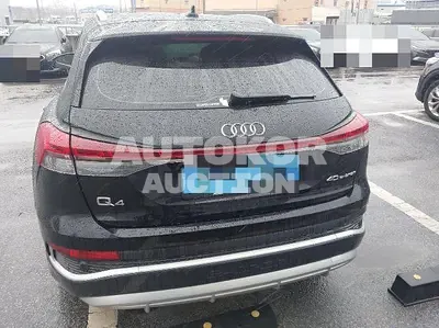 2023, Audi / e-tron, 21104 км., electric, 234 куб.см.