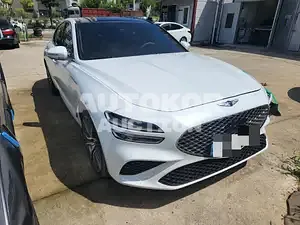 2022, Genesis / G70, gas