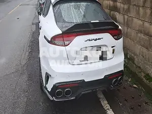 2020, Kia / Stinger, gas