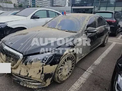 2018, Mercedes-Benz / S 560, VIN: WDDUG8GB0JA394796, 97042 км., gas