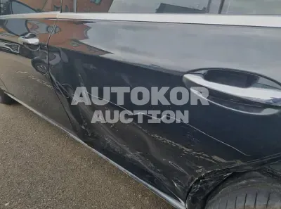 2021, Mercedes-Benz / E 300, VIN: W1KZF5EB1MA956526, 25386 км., hybrid