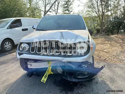 2015, Jeep / Renegade, VIN: 1C4BU0000FPB90440, 37499 км., gas