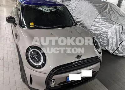 2022, MINI / Cooper, VIN: WMW41DH01N2P98317, 14014 км., gas