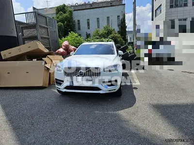 2022, Volvo / XC90, 63985 км., gas