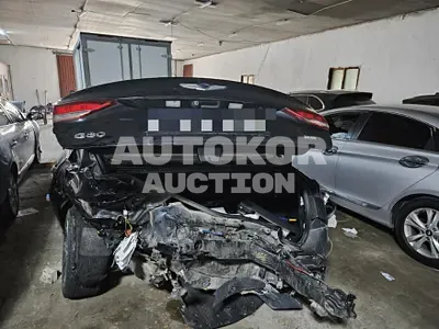 2017, Genesis / G80, 180000 км., gas