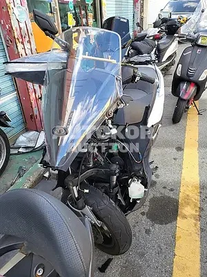2022, Bentley / T 1, 6104 км., gas