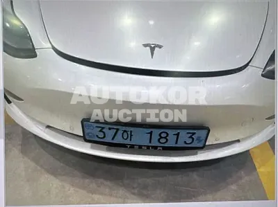 2022, Tesla / Model 3, VIN: 5YJ3E1EB5NF227580, 60046 км., electric