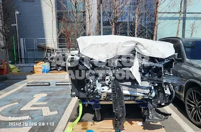 2024, Volvo / S40, VIN: WBY71AW03RFP88113, 29241 км., electric