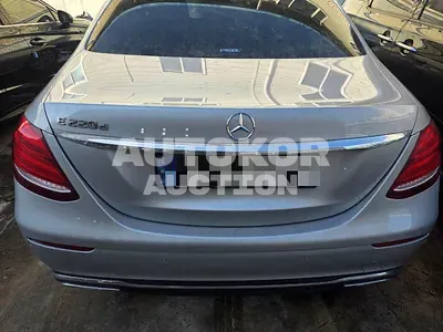 2016, Mercedes-Benz / e220, 170313 км., diesel