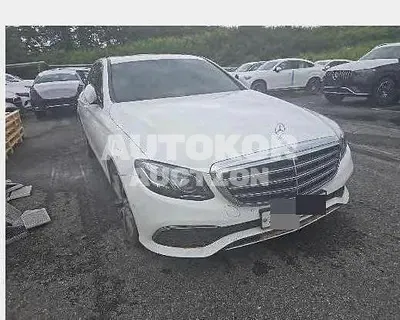2017, Mercedes-Benz / E 300, 47678 км., gas, 2000 куб.см.