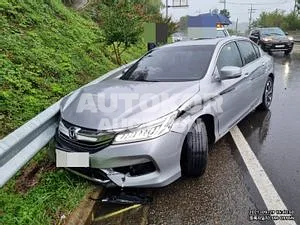 2016, Honda / Accord, VIN: 1HGCR2680GA510614, 100000 км., gas