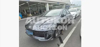 2024, Hyundai / ioniq 6, 52000 км., electric