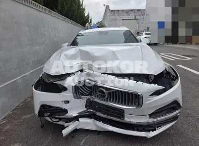 2022, Volvo / S90, 112120 км., diesel