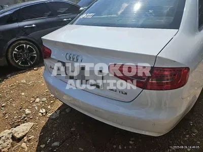 2016, Audi / A4, 100896 км., diesel
