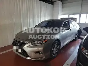 2018, Lexus / ES 300, 121354 км., hybrid, 2494 куб.см.
