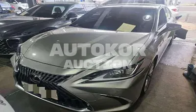 2023, Lexus / es300h, 25000 км., hybrid, 2487 куб.см.