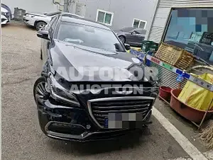 2016, Genesis / G80, 208739 км., gas, 3342 куб.см.