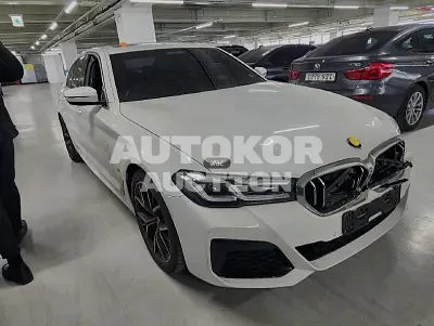 2022, BMW / 530, VIN: WBA71BH05NWX48918, gas