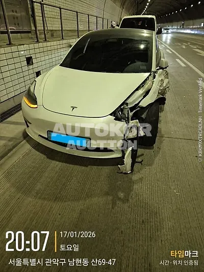2022, Tesla / Model 3, VIN: 5YJ3E1EB2NF150277, 57455 км., electric