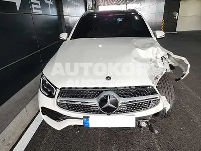2022, Mercedes-Benz / GLC 300, VIN: W1N0G8EBXNG113837, 3489 км., gas