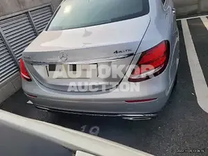 2017, Mercedes-Benz / E 300, 80000 км., gas