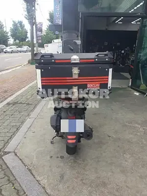 2020, BMW / 125, 50000 км., gas, 150 куб.см.