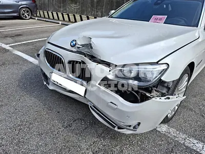 2015, BMW / 740, VIN: WBAYE4101FD808219, gas, 2979 куб.см.
