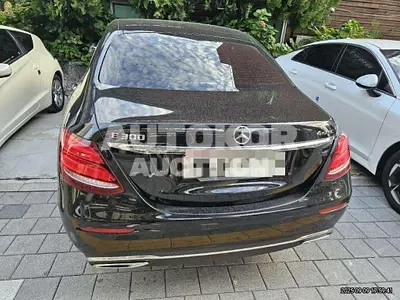 2020, Mercedes-Benz / E 300, 49128 км., gas