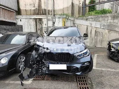 2021, BMW / 545, VIN: WBATA6105M9G93967, 26000 км., hybrid