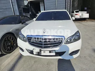 2015, Mercedes-Benz / E 300, 98093 км., gas