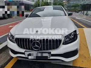 2018, Mercedes-Benz / E 300, unknown