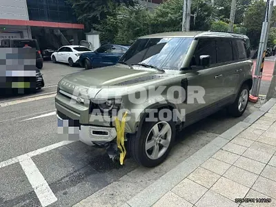 2023, Land Rover / Defender, 11787 км., diesel