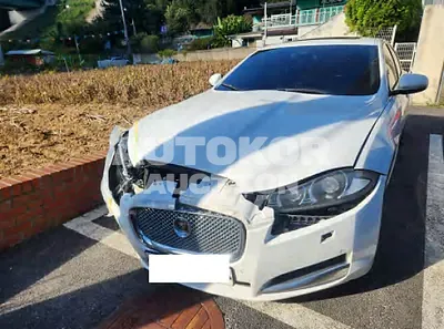 2015, Jaguar / XF, 292099 км., gas, 2000 куб.см.