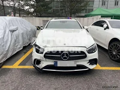 2023, Mercedes-Benz / e250, gas