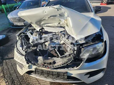 2020, Mercedes-Benz / e220, VIN: W1K1K1E32LF135051, 75109 км., diesel
