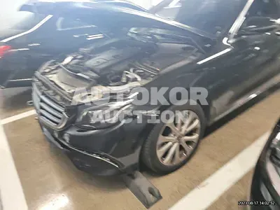 2019, Mercedes-Benz / E 300, VIN: WDDZF4KB2KA669532, 76622 км., gas