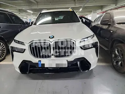 2023, BMW / 740, 15826 км., gas