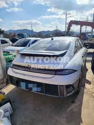 2023, Hyundai / Ioniq, VIN: KMHM341CPPA037594, 5000 км., electric