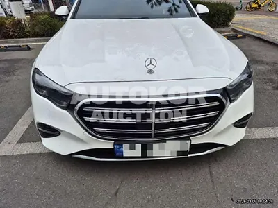 2024, Mercedes-Benz / e300, 25000 км., gas
