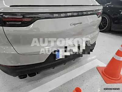 2022, Porsche / Cayenne, 21399 км., gas
