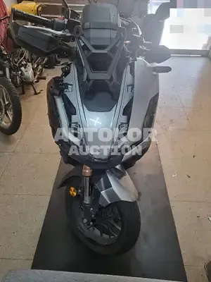 2022, Audi / 50, 3000 км., gas, 330 куб.см.